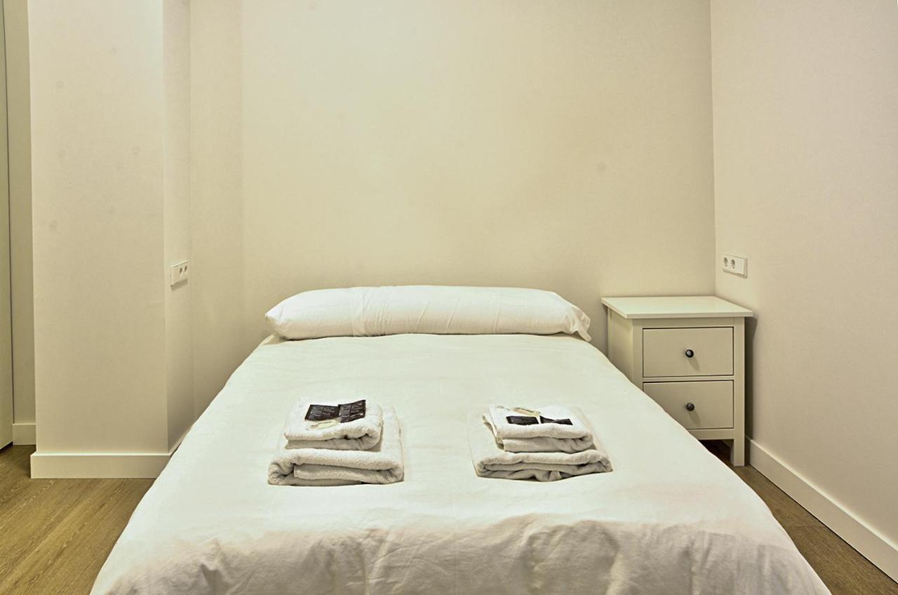 Apartamento De Dos Dormitorios En Triana Sewilla Zewnętrze zdjęcie